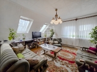 Hatvan Üzlethelyiség